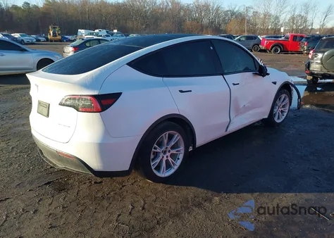 2022 Tesla Model Y Long Range Dual Motor All-Wheel Drive from USA, damaged, VIN 7SAYGDEE0NF393780